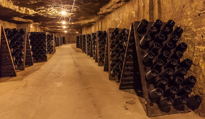 CAVE DE VOUVRAY